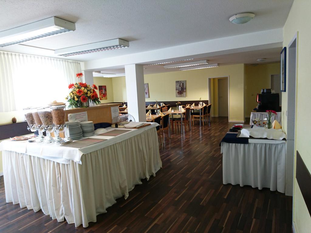 Central Hotel Winnenden Buitenkant foto