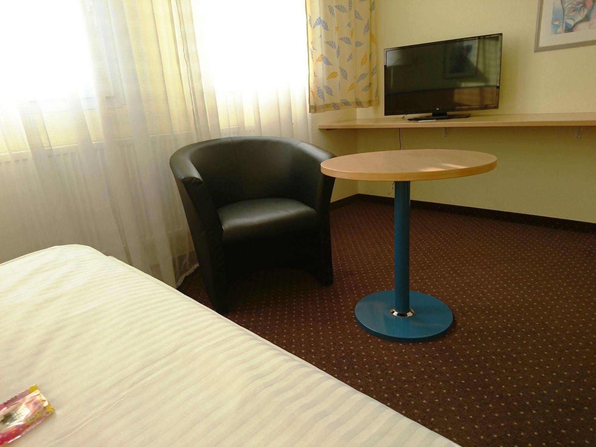 Central Hotel Winnenden Buitenkant foto